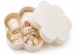 flower shaped gift box
