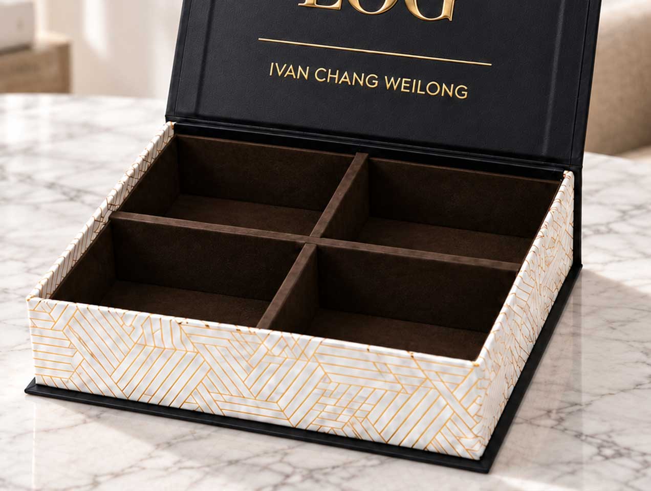 corporate gift packaging tie box with compartments